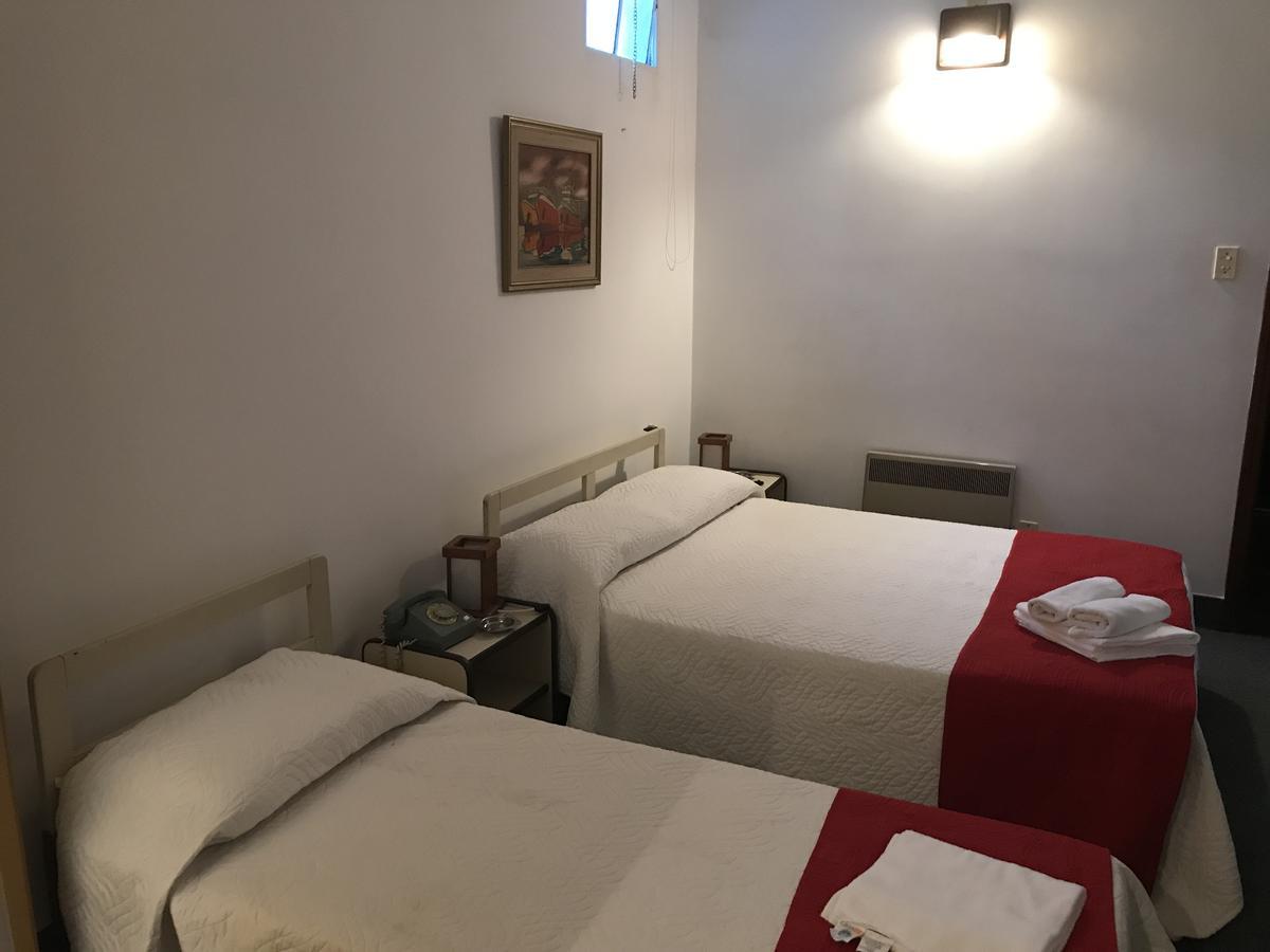 Hotel Antares Montevideo Eksteriør billede